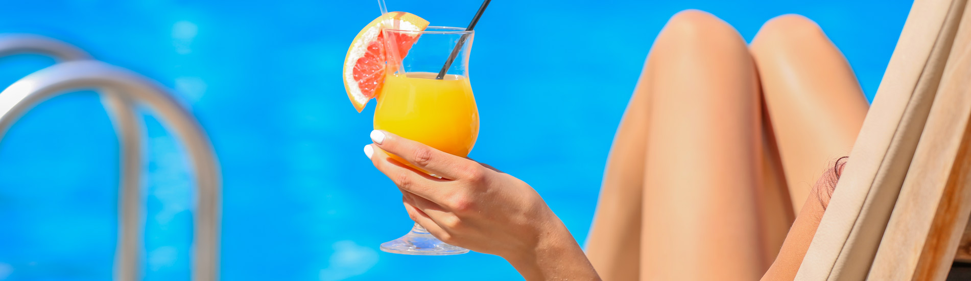 bains de soleil piscine martigues