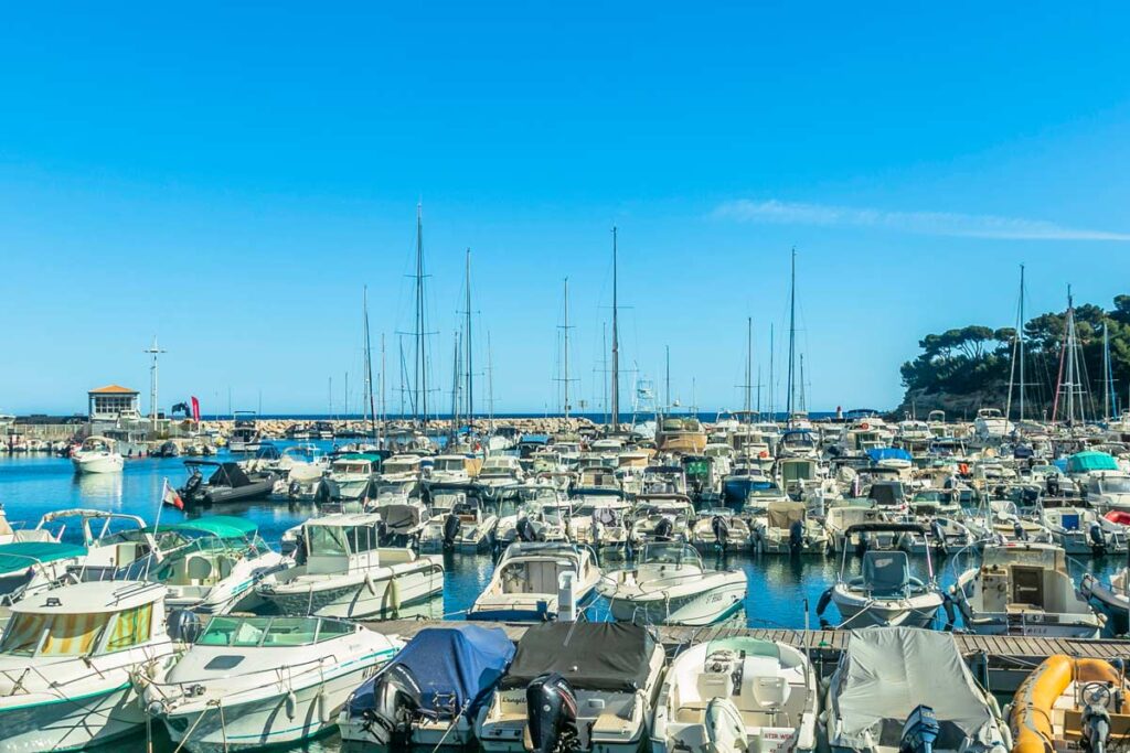 camping pres port peche bouches du rhone