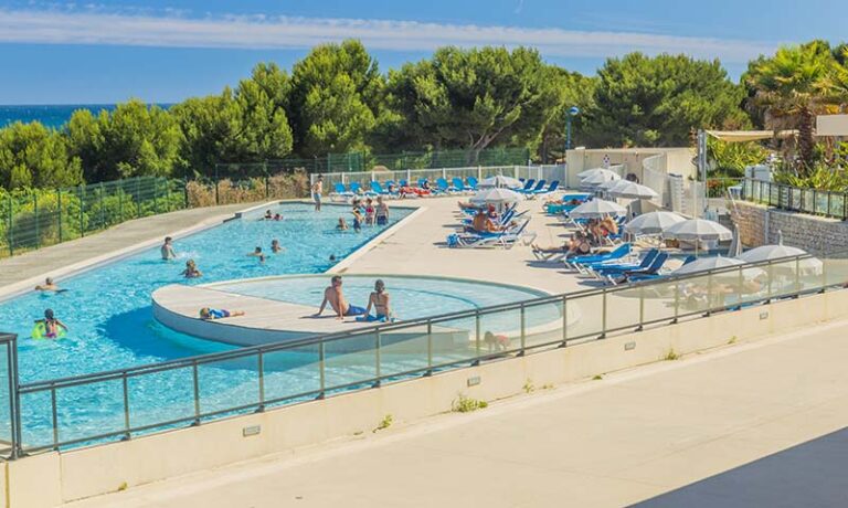 Piscine Camping l'Arquet Martigues CTonCaming