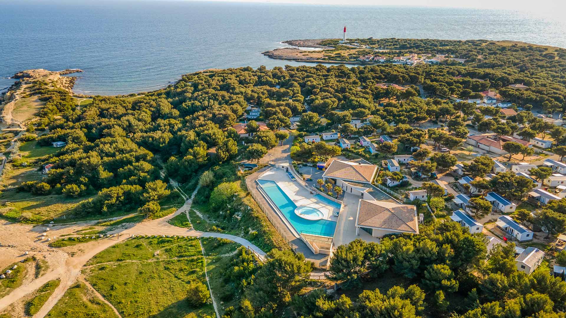 Vue aérienne camping L'Arquet CTonCamping